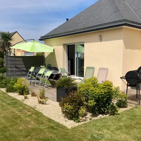 Gite Le Gaulois Plouguiel Exterior photo